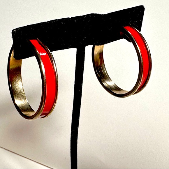 Vintage Red & Gold Tone Clip On Hoop Earrings Pat Pend Closure Retro 80s 90s - Picture 1 of 6